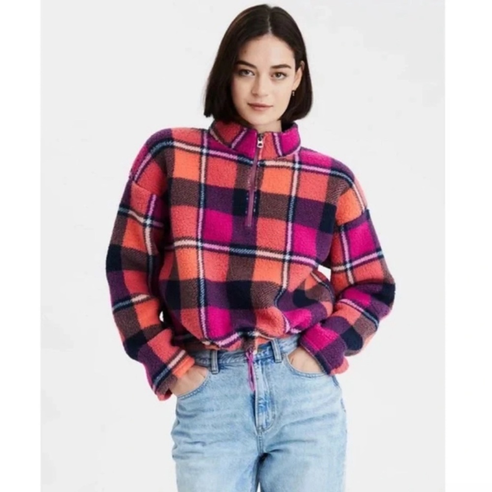 American Eagle plaid Sherpa